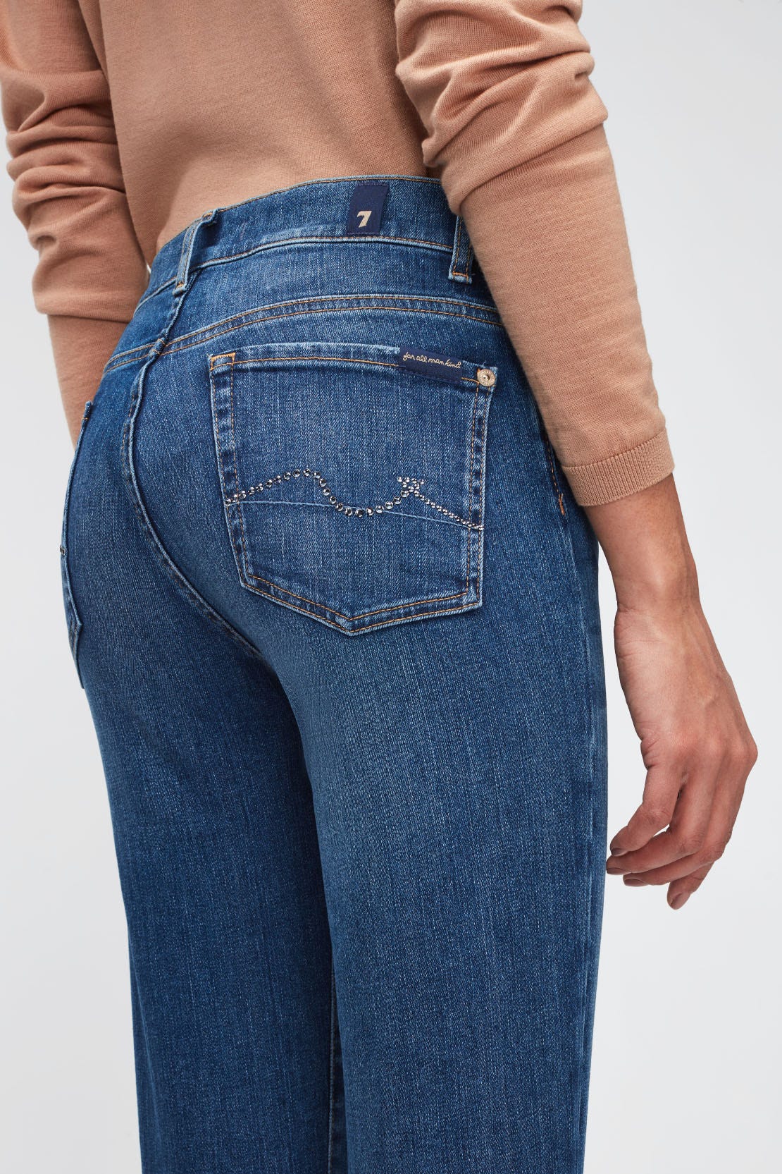 ROXANNE ANKLE SOHO LIGHT EMBELL SQUIGGLE