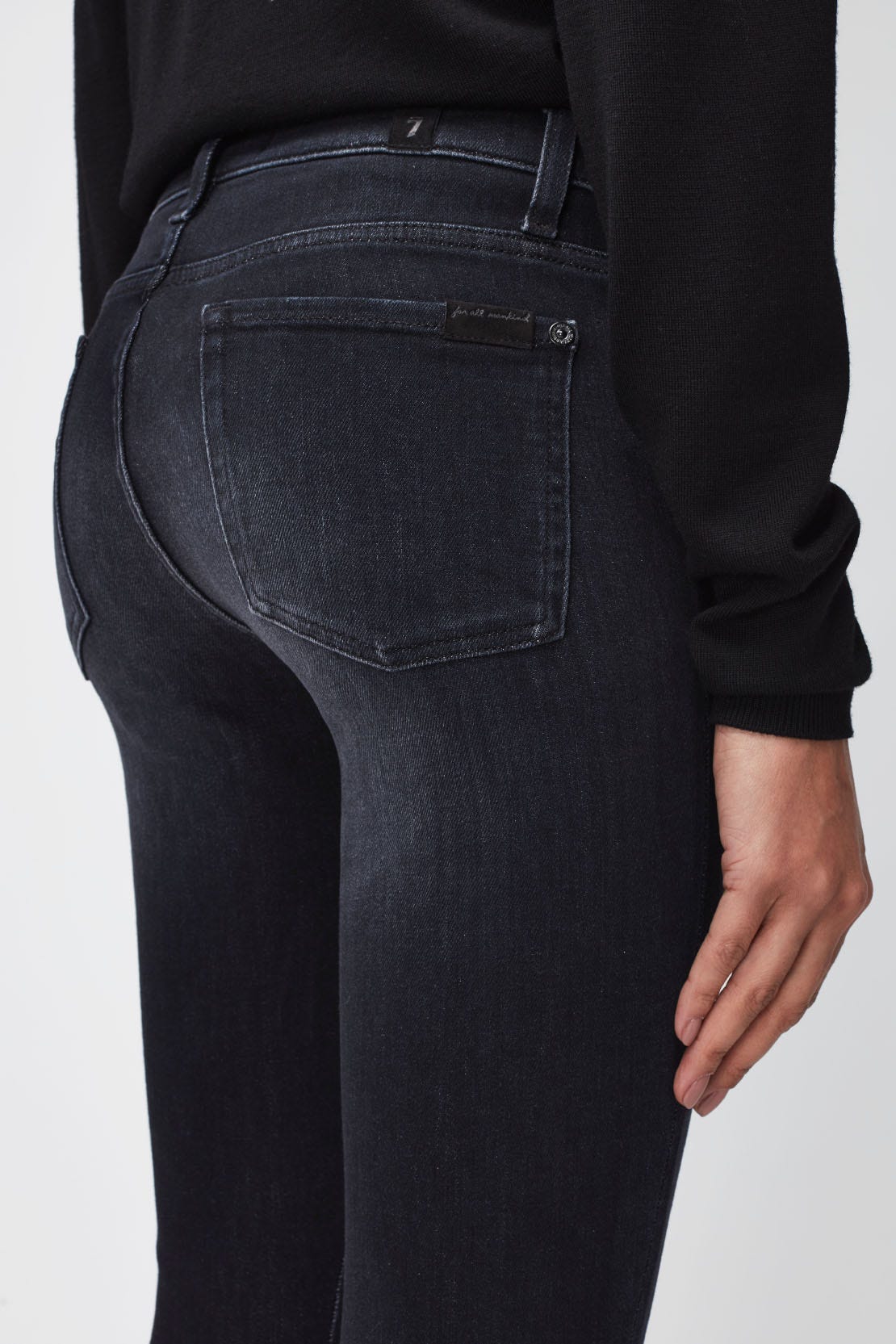 12 HW SKINNY SLIM ILLUSION UPBEAT