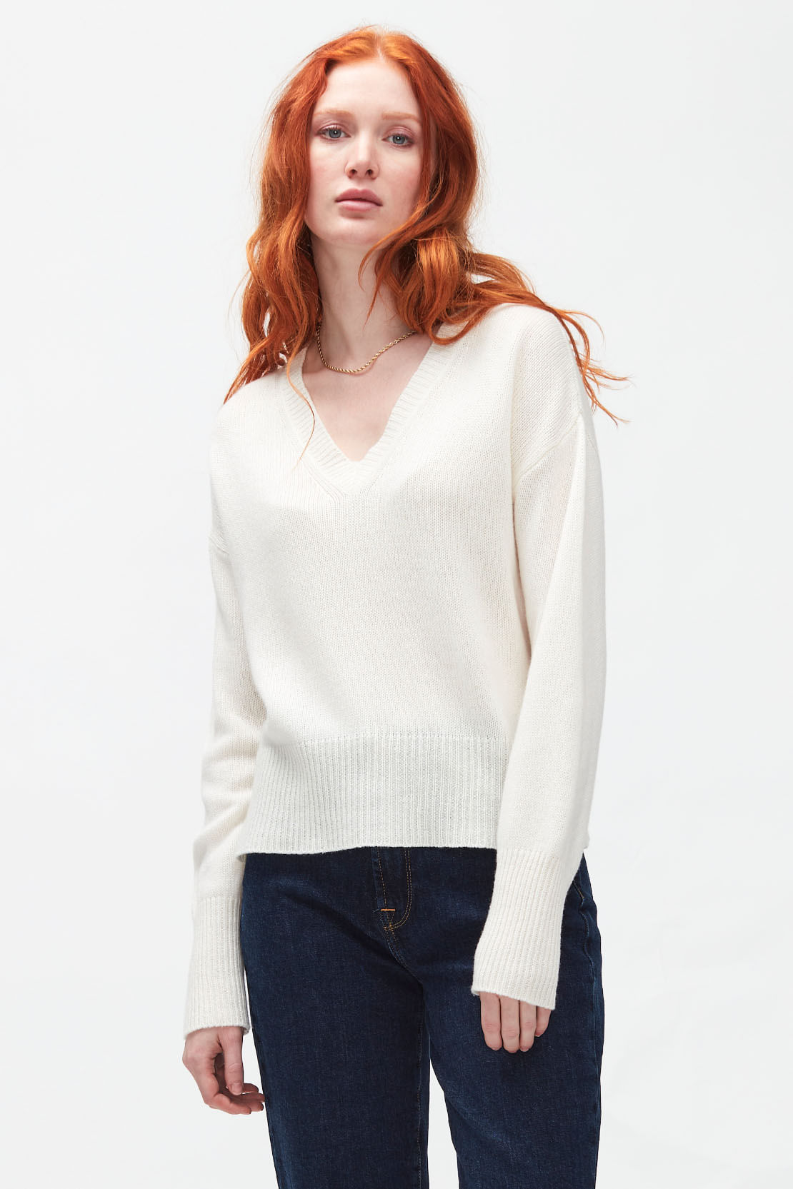 V-NECK CASHMERE WINTER WHITE