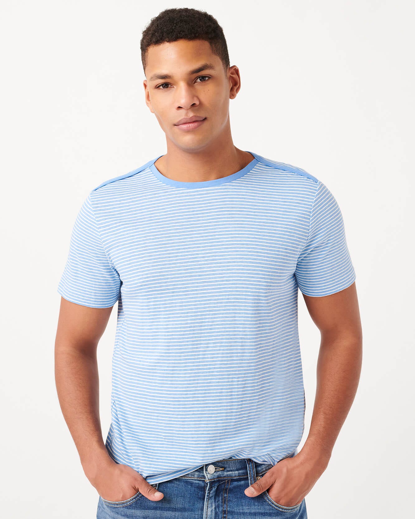 BOUND NECK IN BLUE WHITE STRIPE