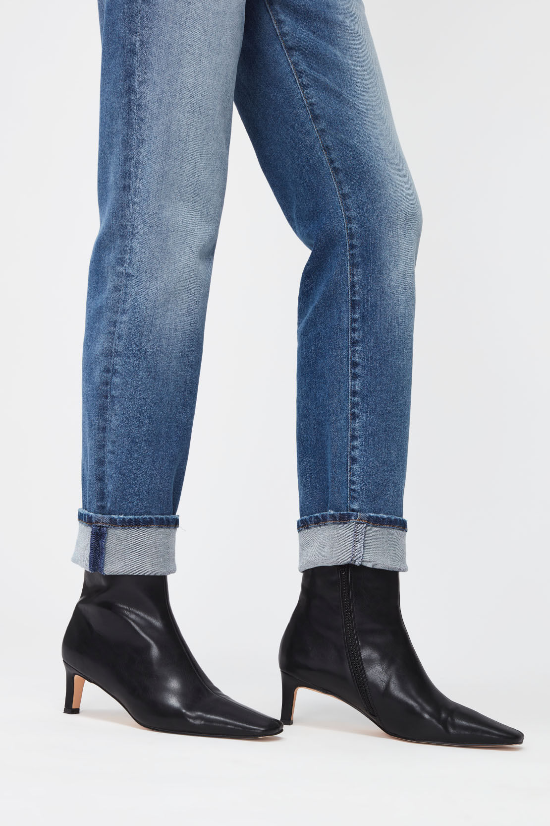 RELAXED SKINNY SLIM ILLUSION ECO BEYOND