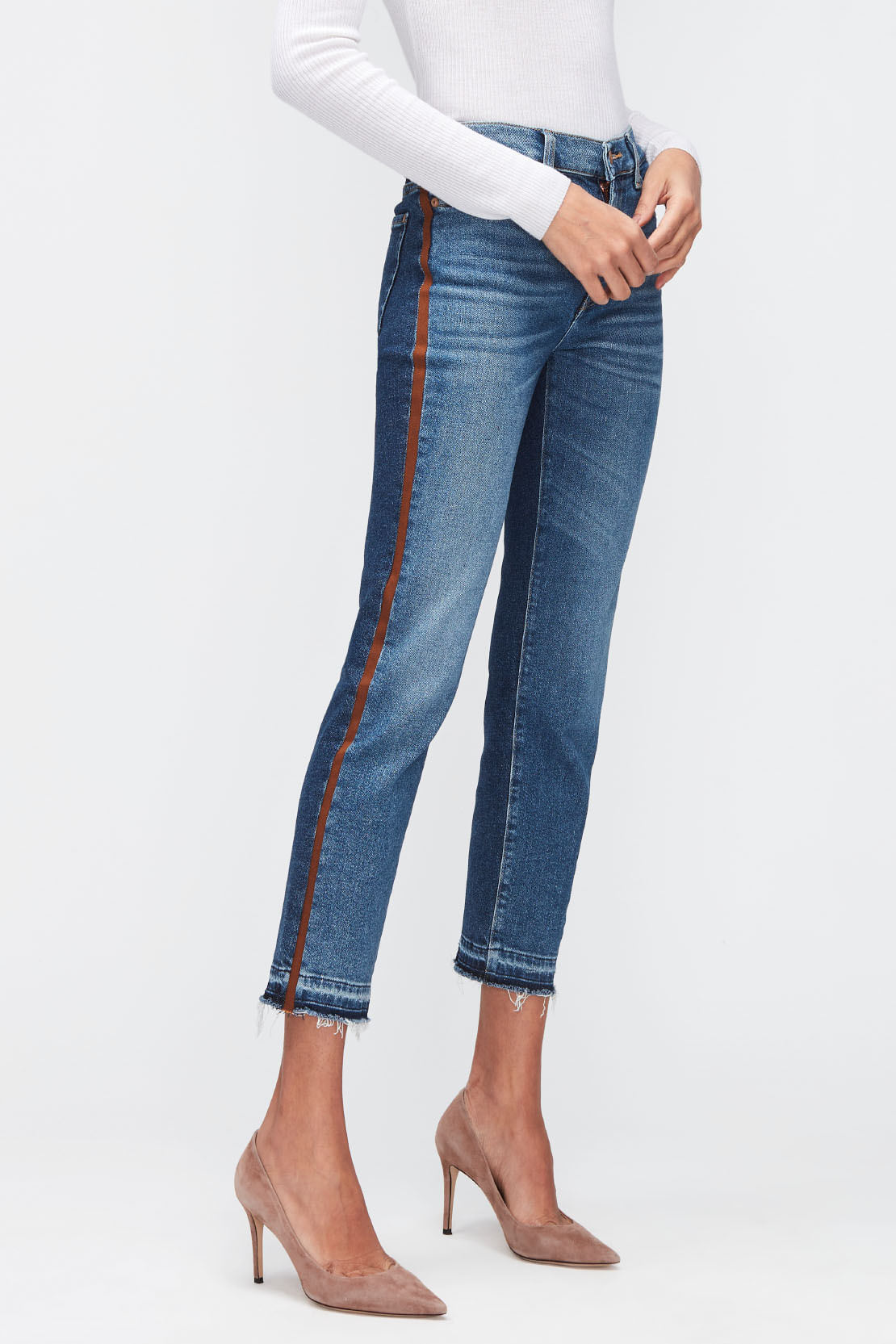THE STRAIGHT CROP LUXE VIN B-SIDE