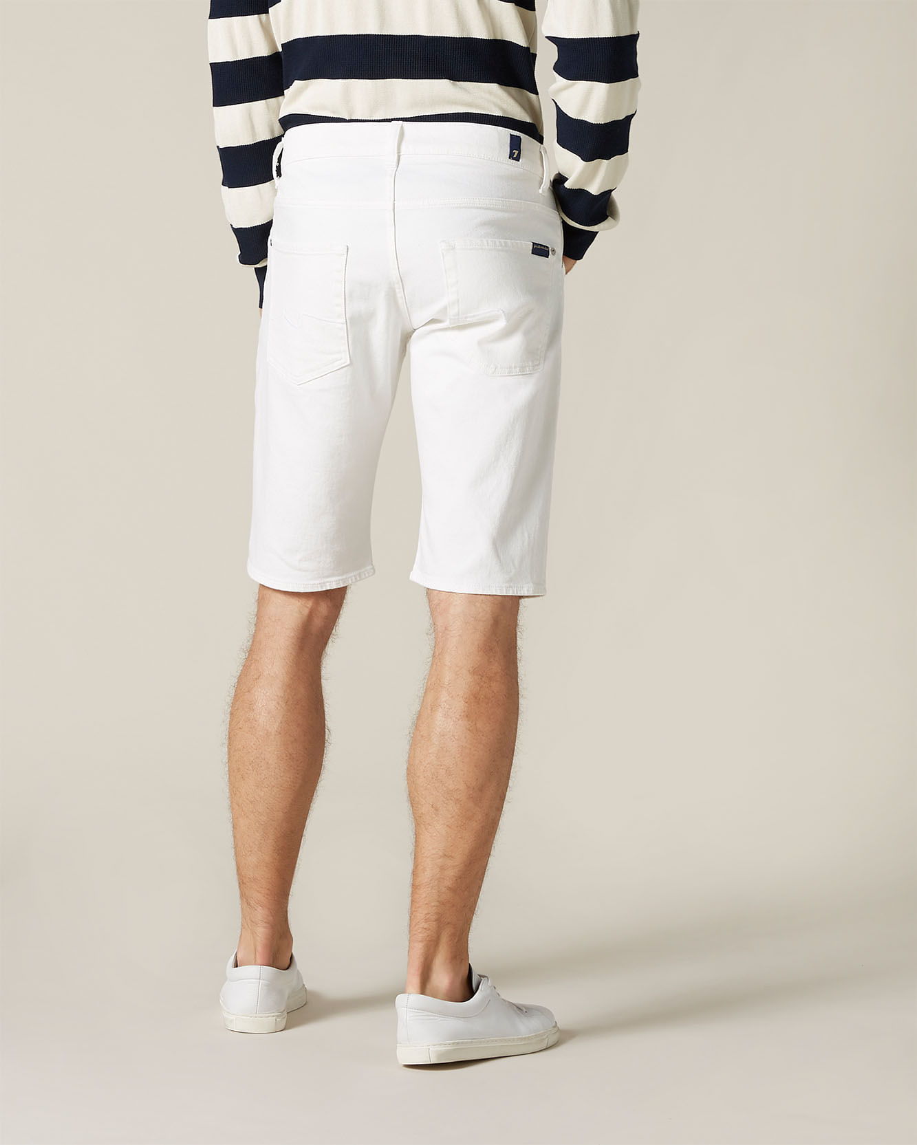 REGULAR SHORTS PEACEFUL WHITE