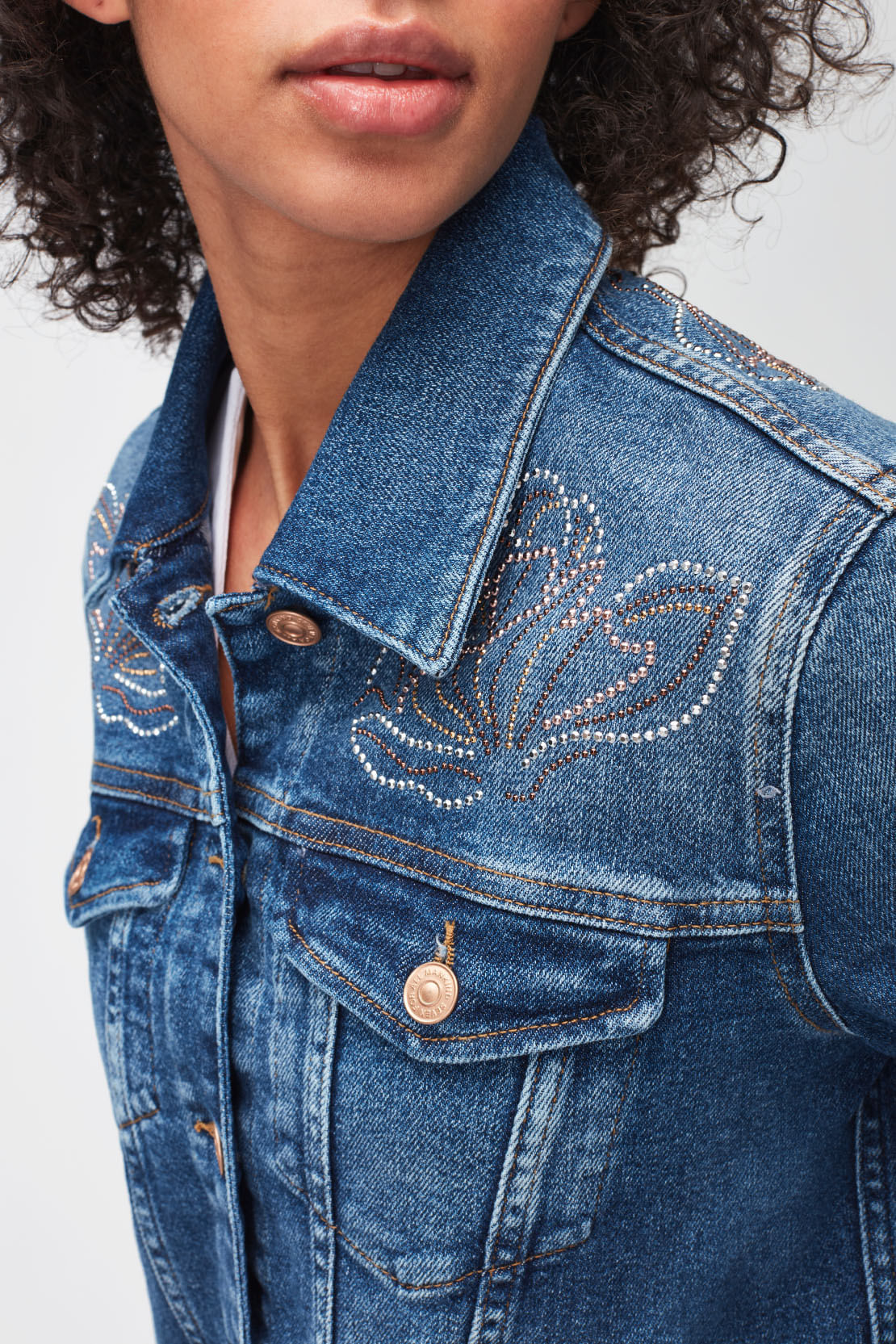 MODERN TRUCKER LUXE VIN REJOICE