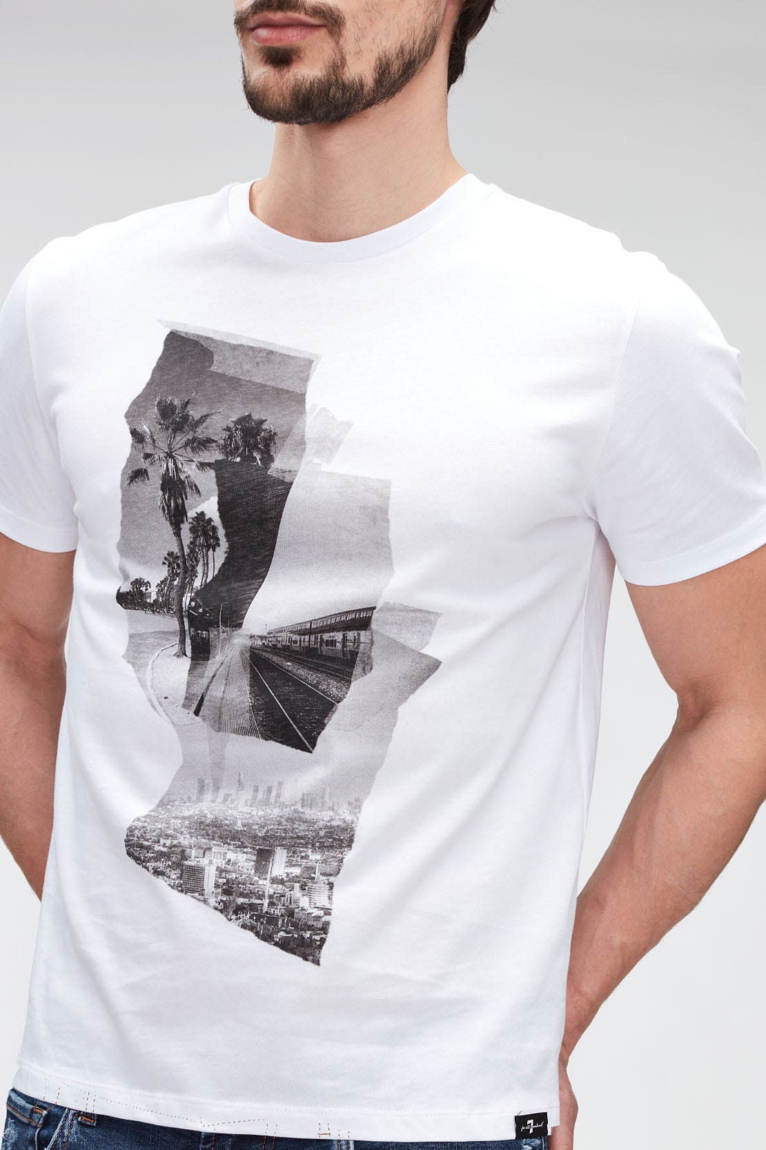 GRAPHIC TEE PHOTO PATCH  WHITE