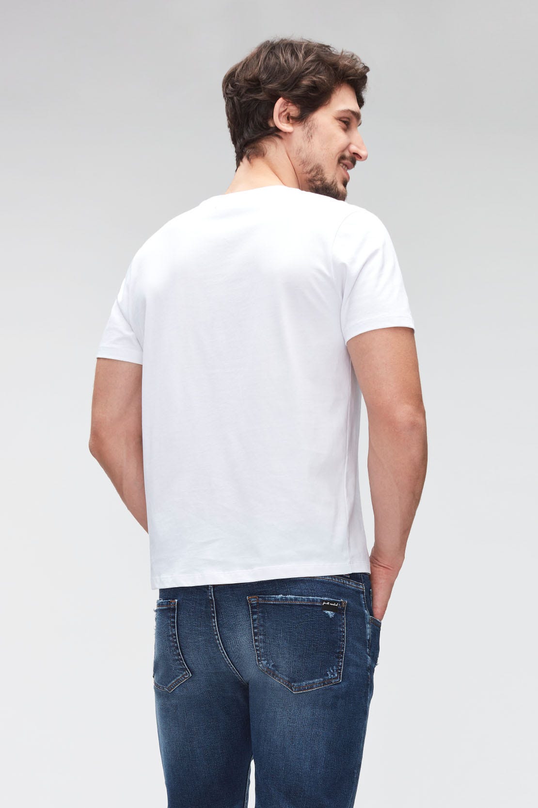 GRAPHIC TEE PHOTO PATCH  WHITE