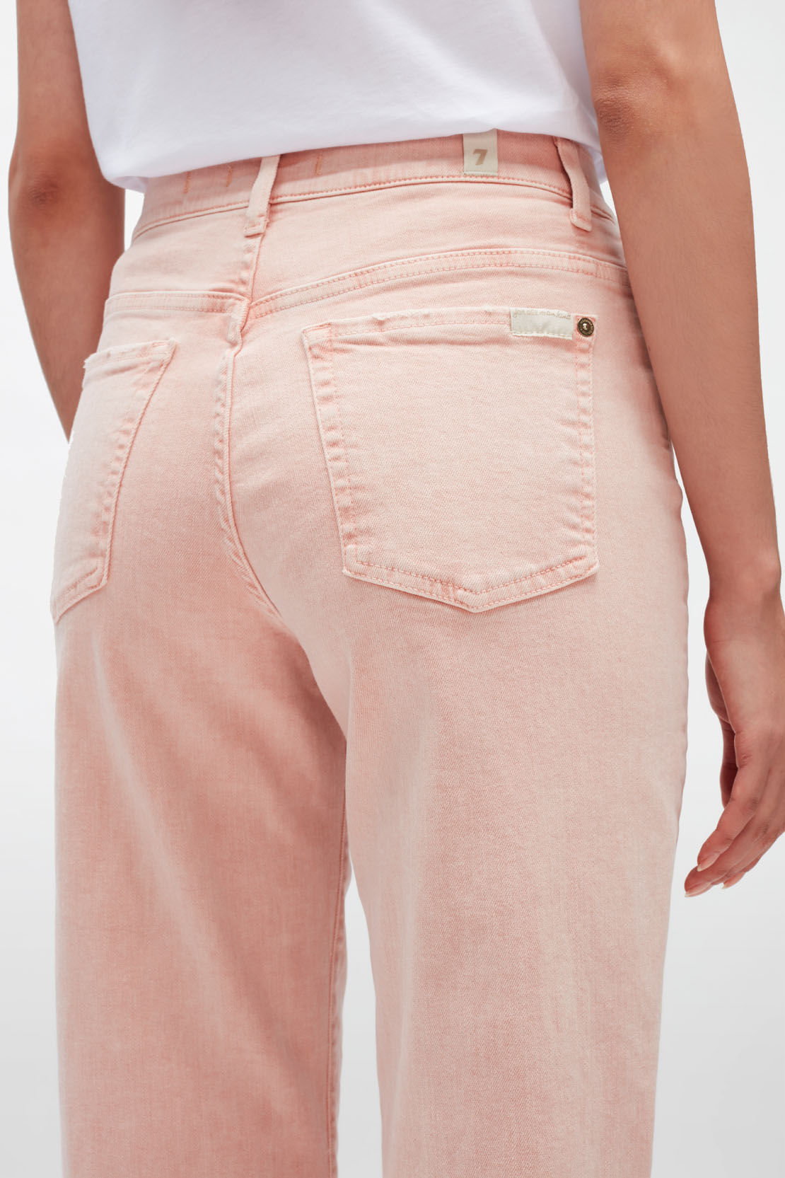 THE MODERN STRAIGHT NATURAL DYE VERONA