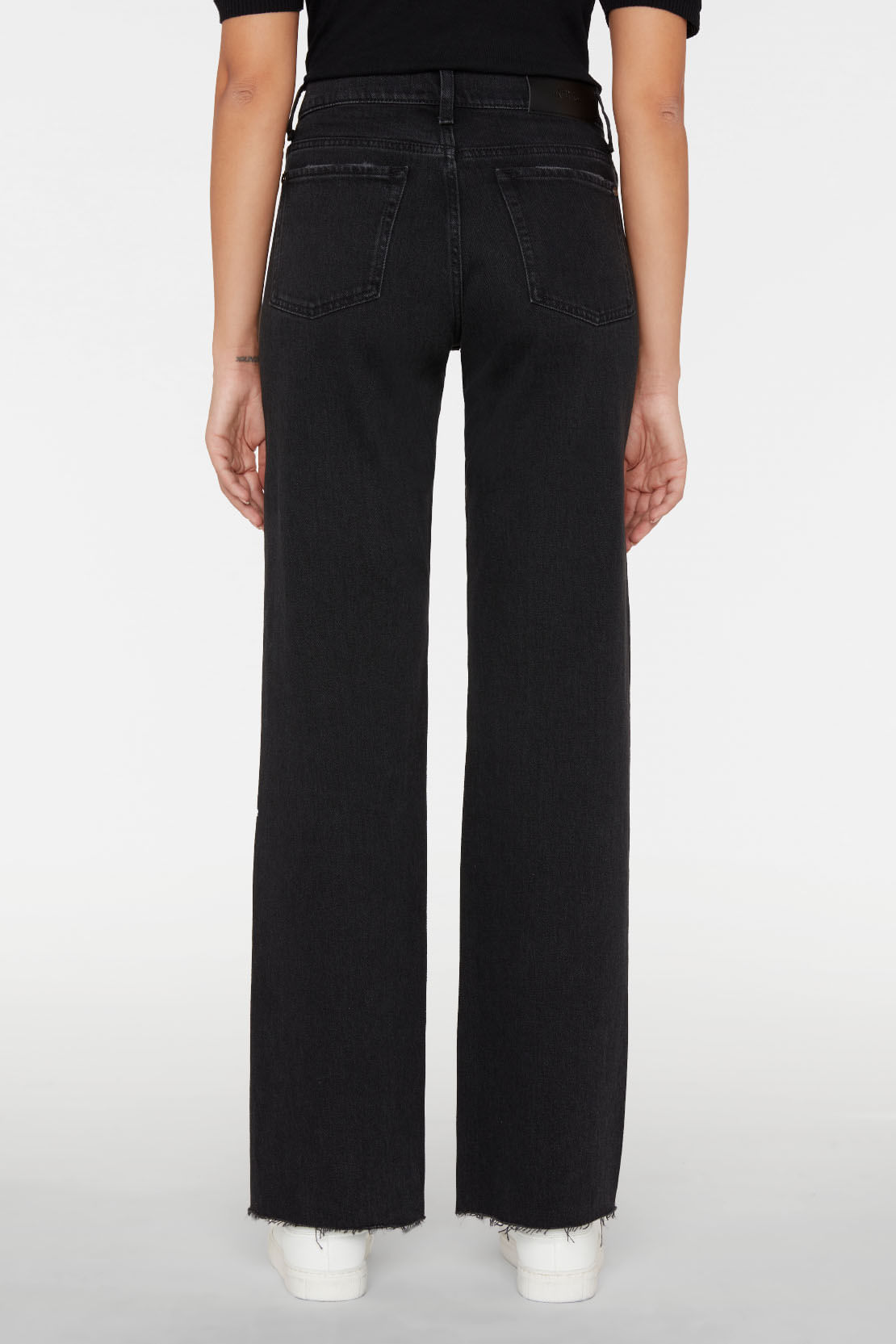 JSSTC310CO_FW22_front