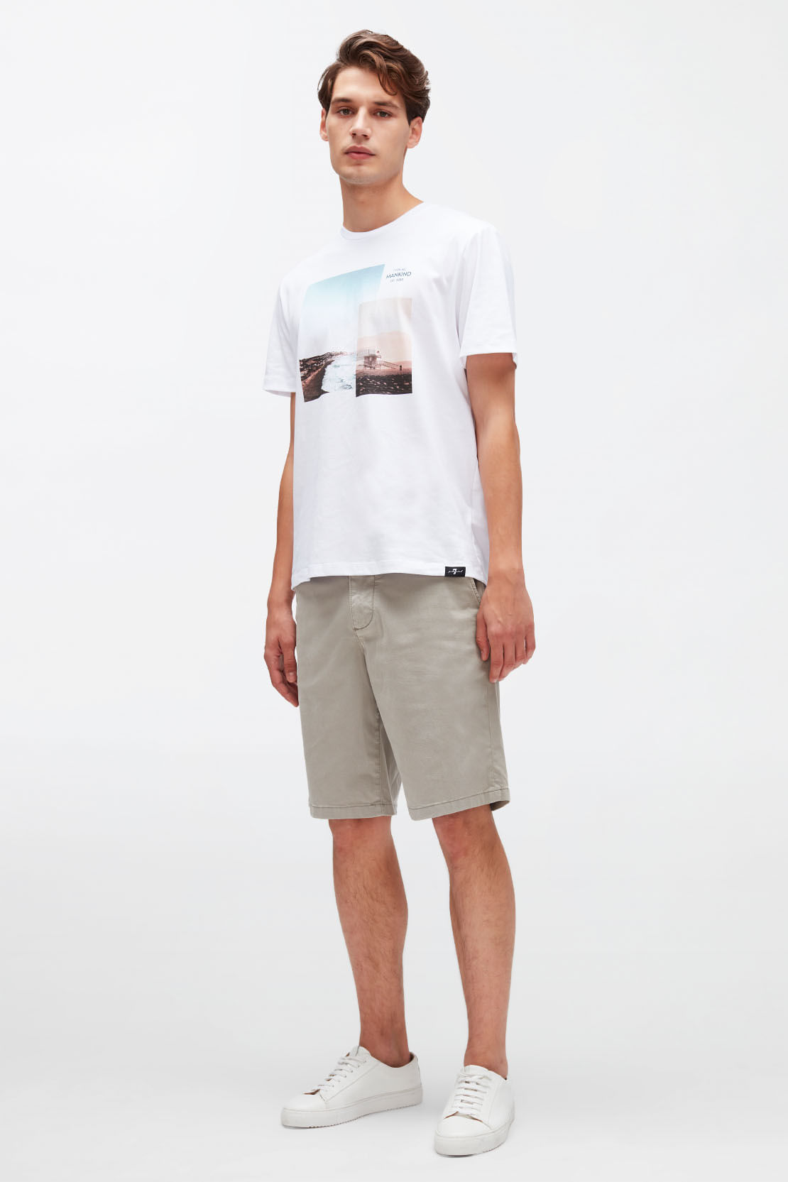 CHINOSHORTS WEIGHTLESS COL GRIFFIN