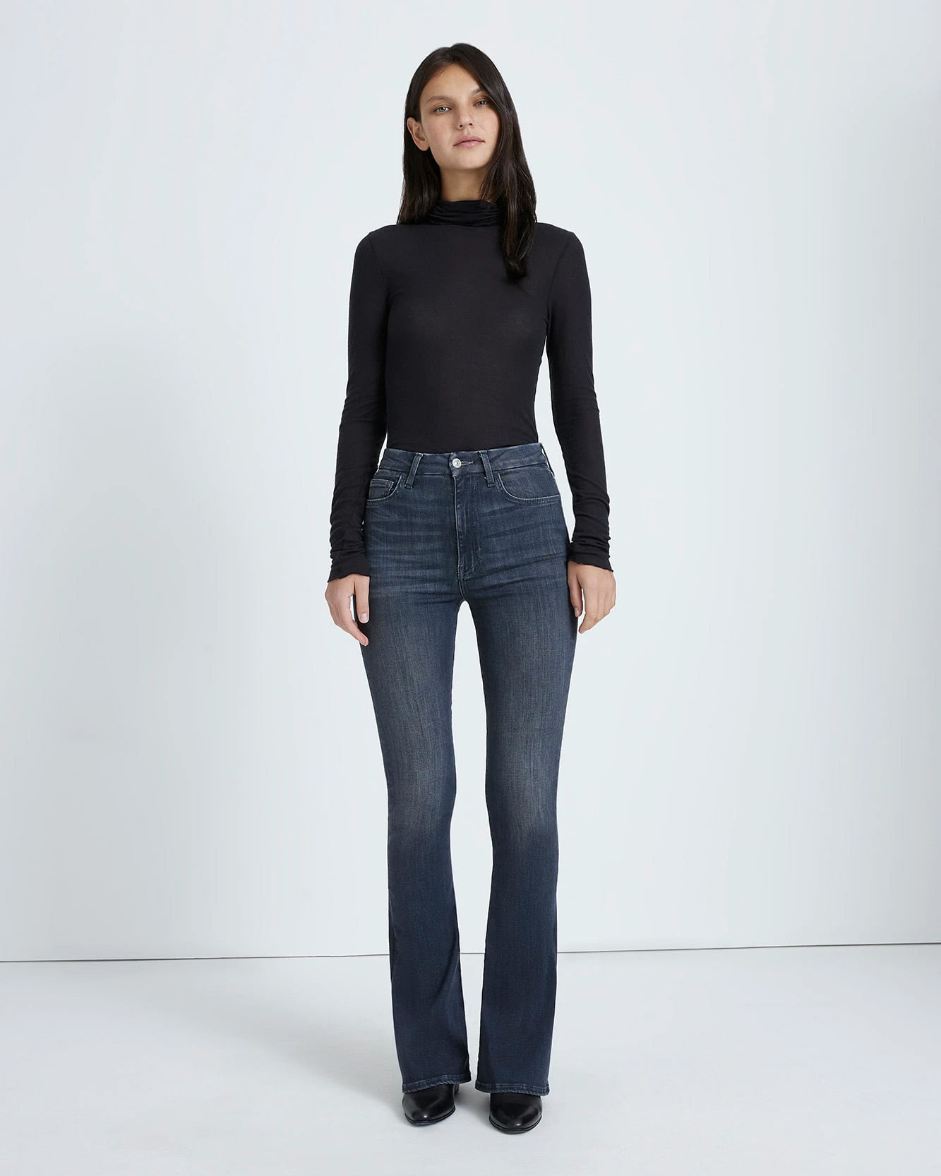 NO FILTER ULTRA HIGH RISE SKINNY BOOTCUT IN EDELWEISS