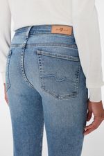 37cdd857-34ef-4ddc-9509-3958e0264c94