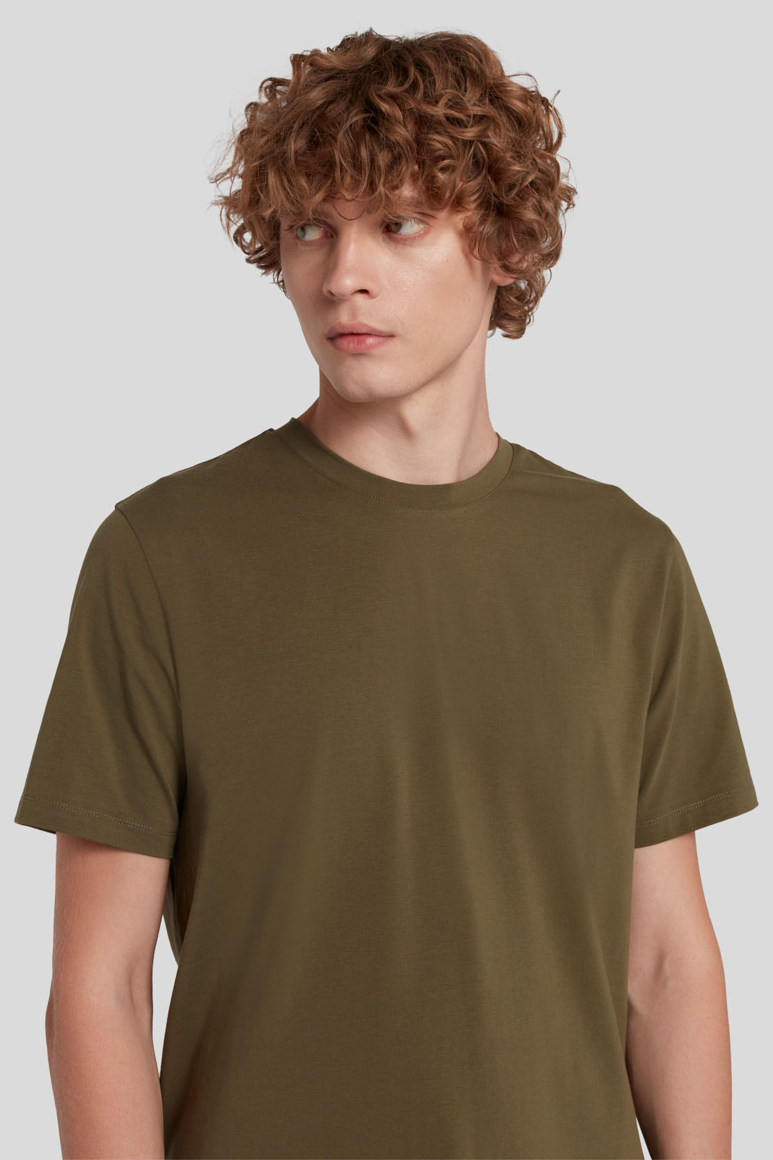 T-SHIRT LUXE PERFORMANCE ARMY
