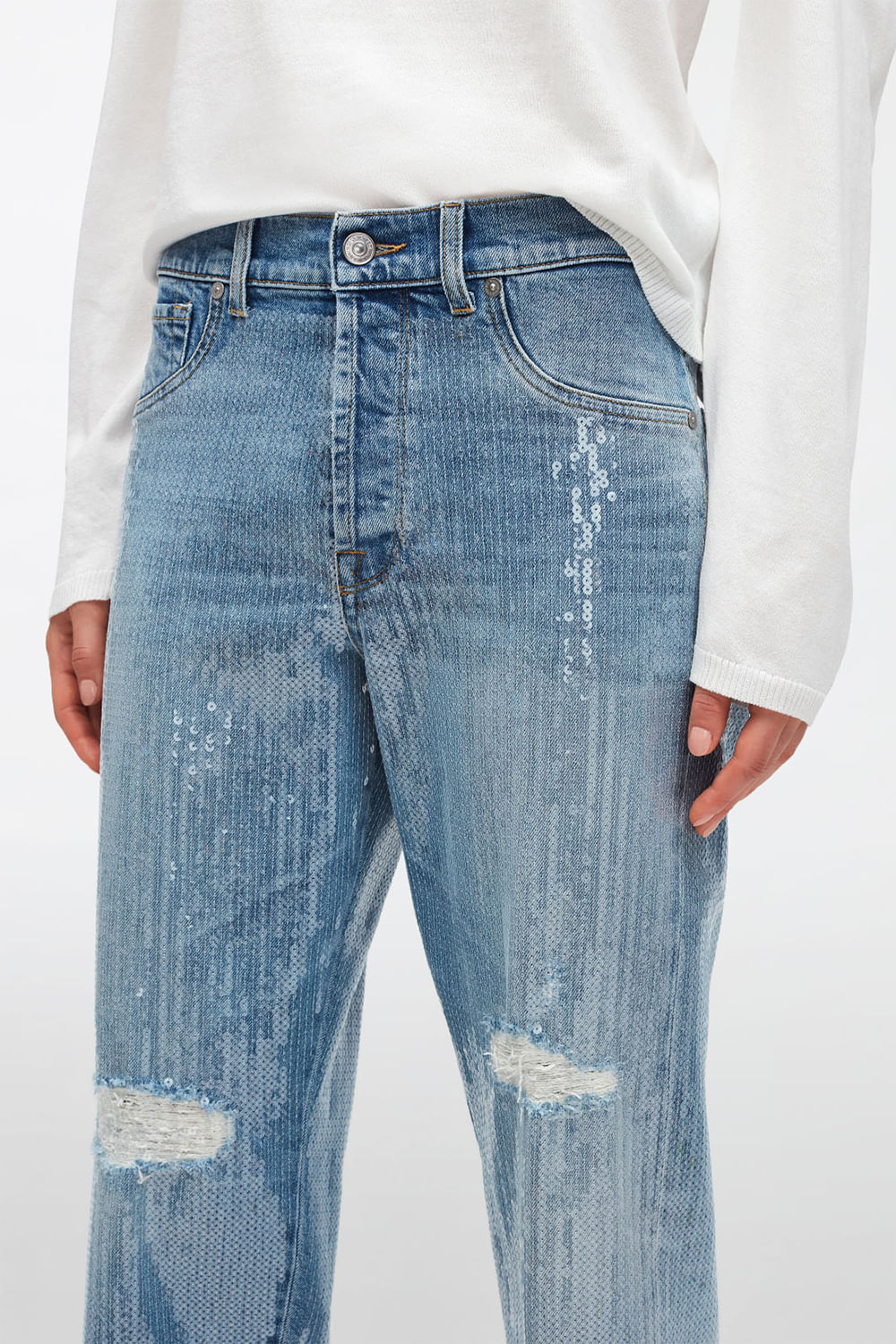 THE MODERN STRAIGHT DRAMA SEQUINS