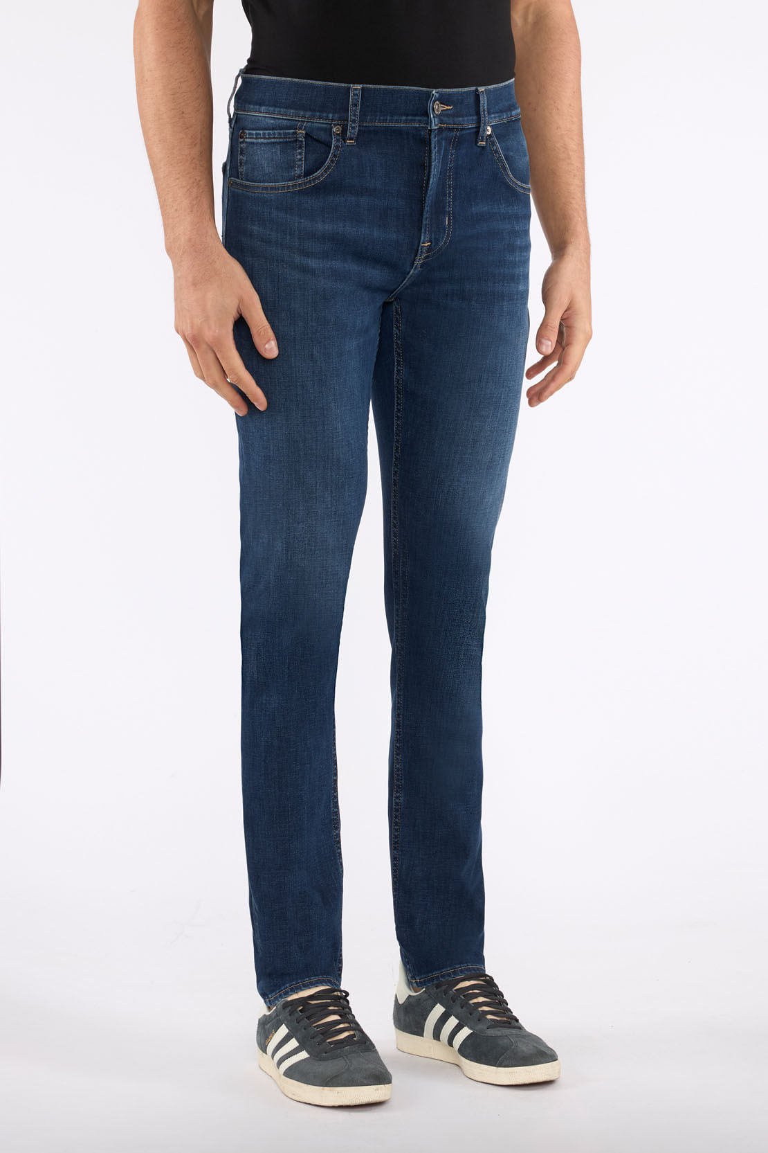SLIMMY TAPERED LUXE PERFORMANCE GRAPEVINE