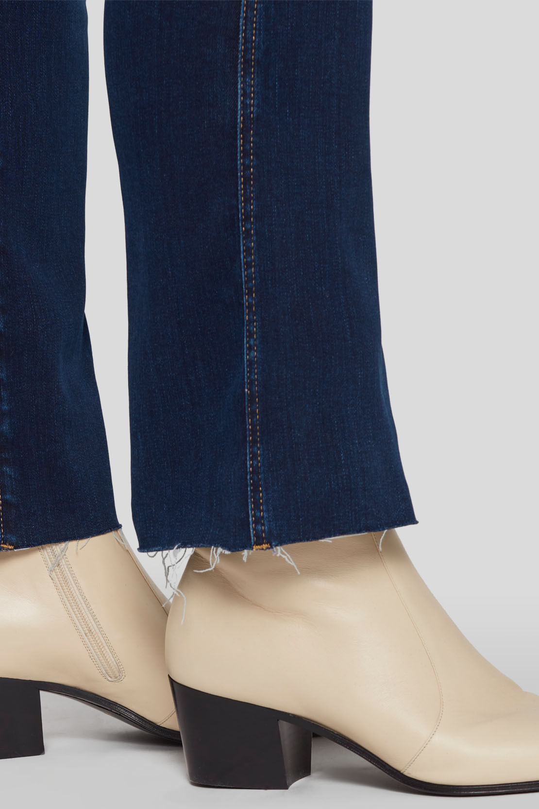 HW SLIM KICK SLIMILLUSION OPULENT