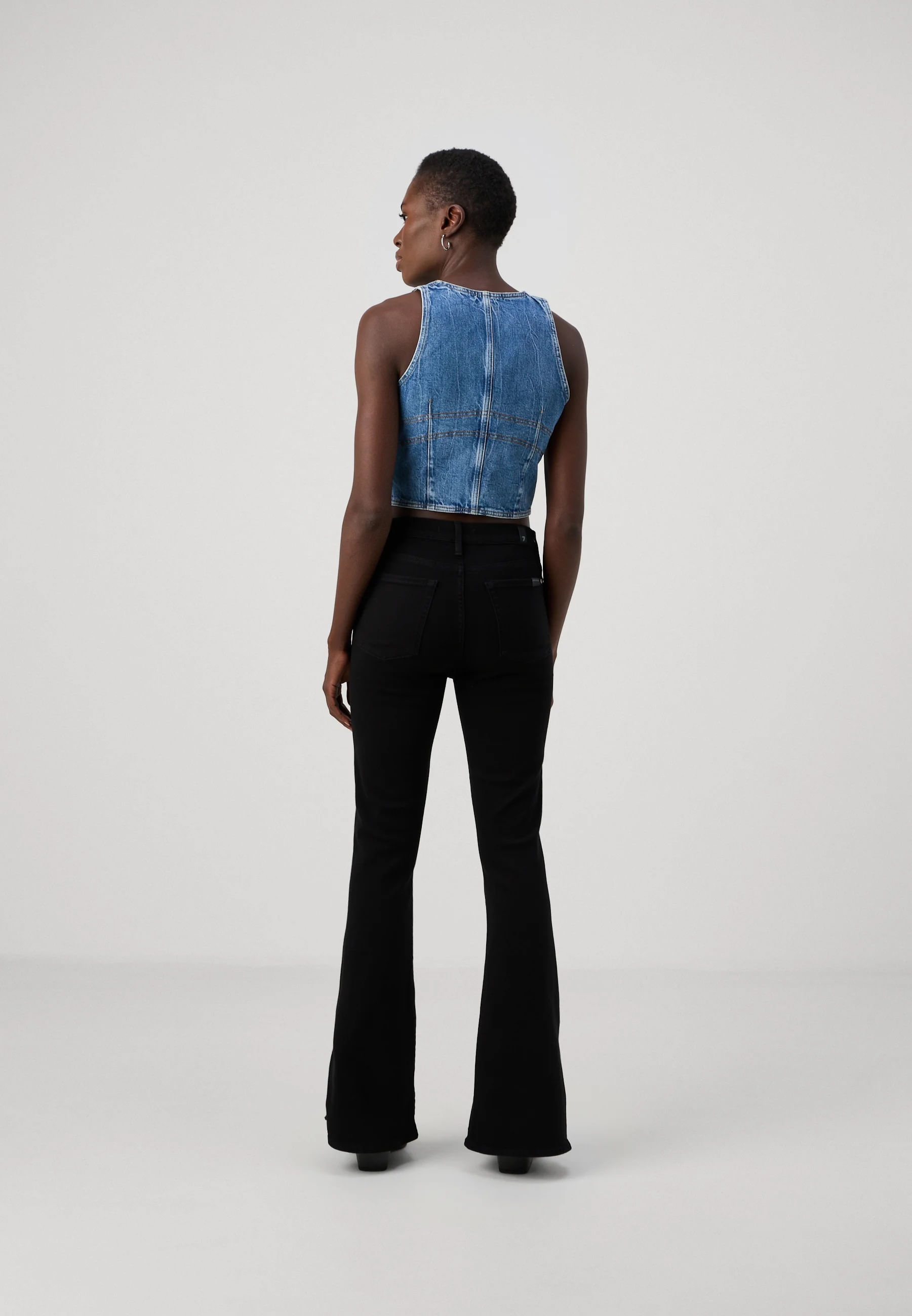 HW ALI SOHO NIGHT WITH SIDE SLIT