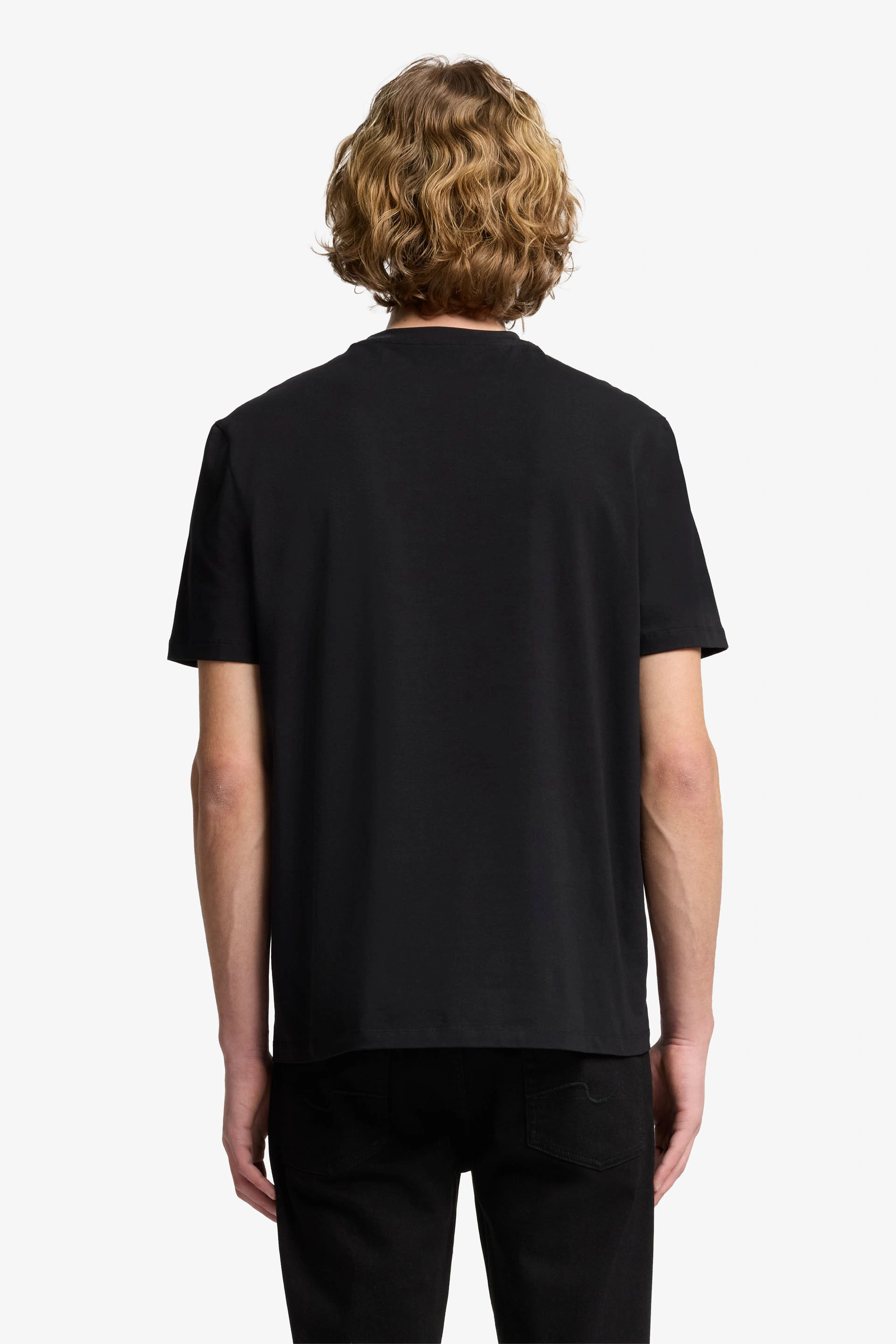 T-SHIRT BLACK