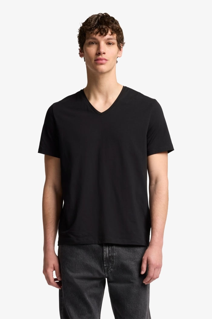 V-NECK T-SHIRT