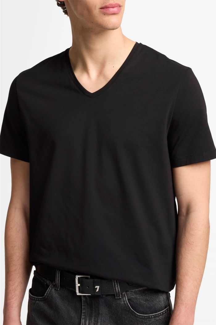 V-NECK T-SHIRT