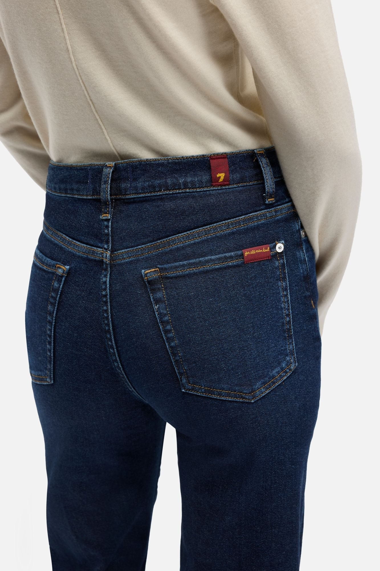 LUXE VINTAGE MODERN DOJO IN BLUECREST