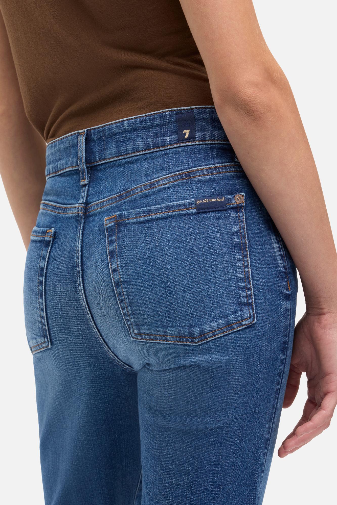 LEGGY BOOTCUT IN SLIM ILLUSION MOONWATER