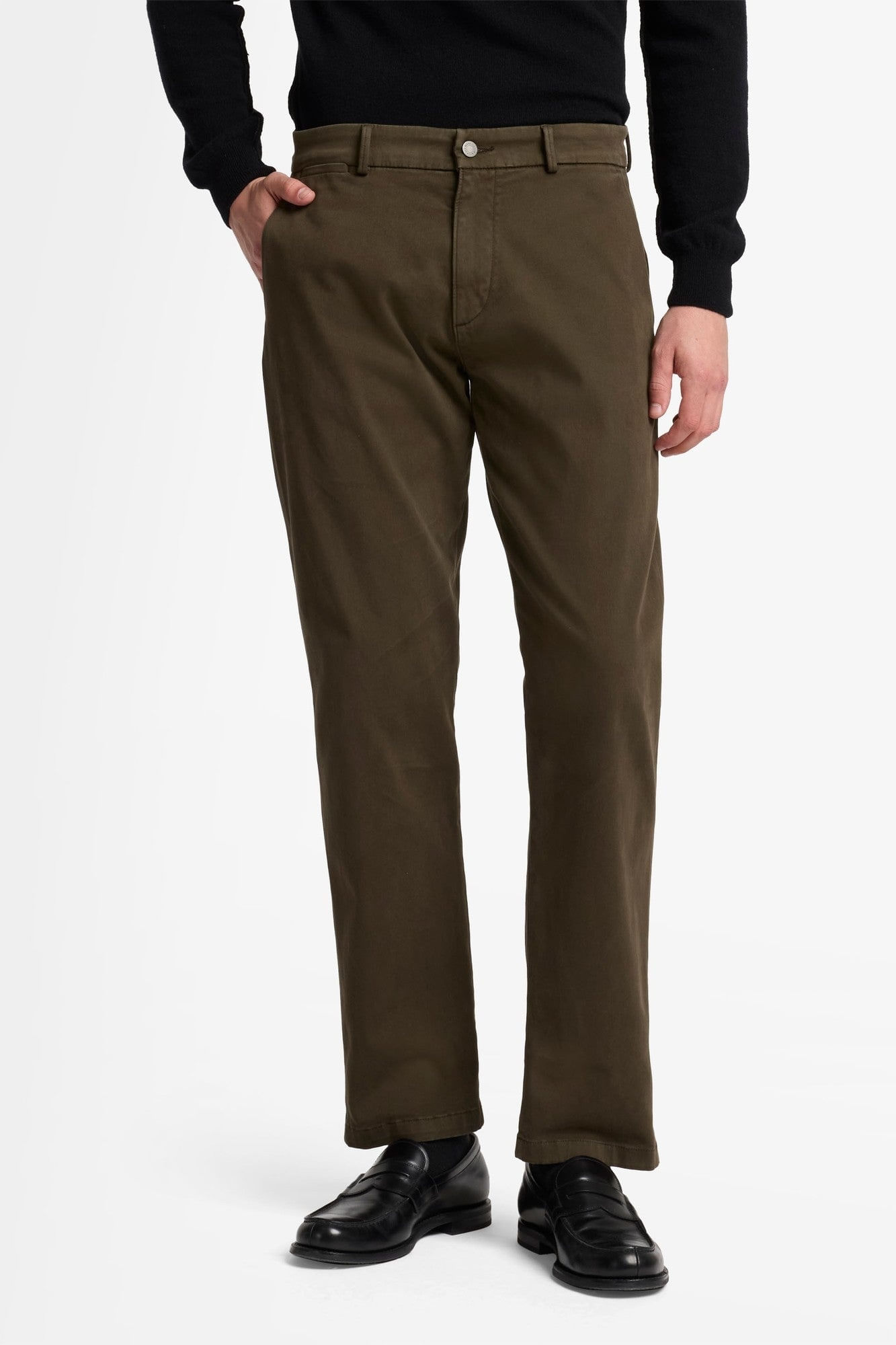 STRAIGHT CHINO IN LUXE PERFORMANCE SATEEN DARK OLIVE