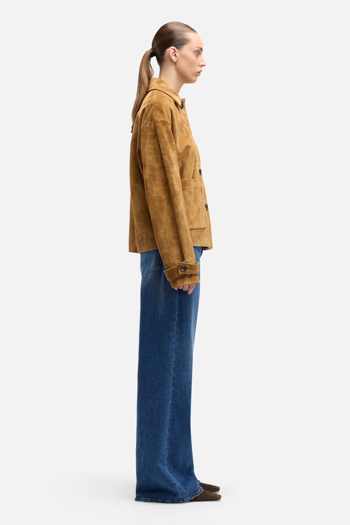 SUEDE CROPPED CHORE JACKET IN TOBACCO