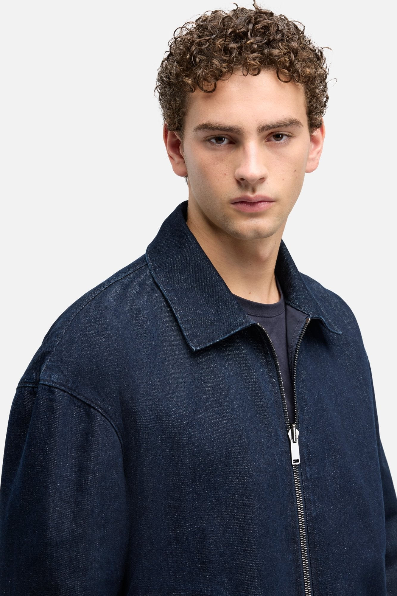 REVERSIBLE BOMBER JACKET RESILIENCE