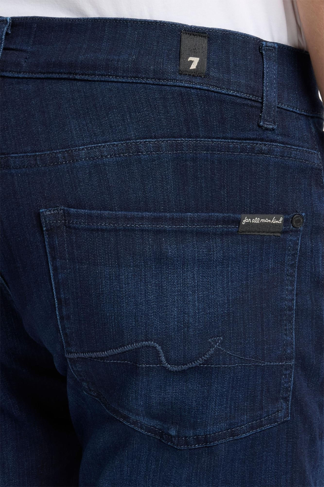 STANDARD IN LUXE PERFORMANCE DEEP BLUE