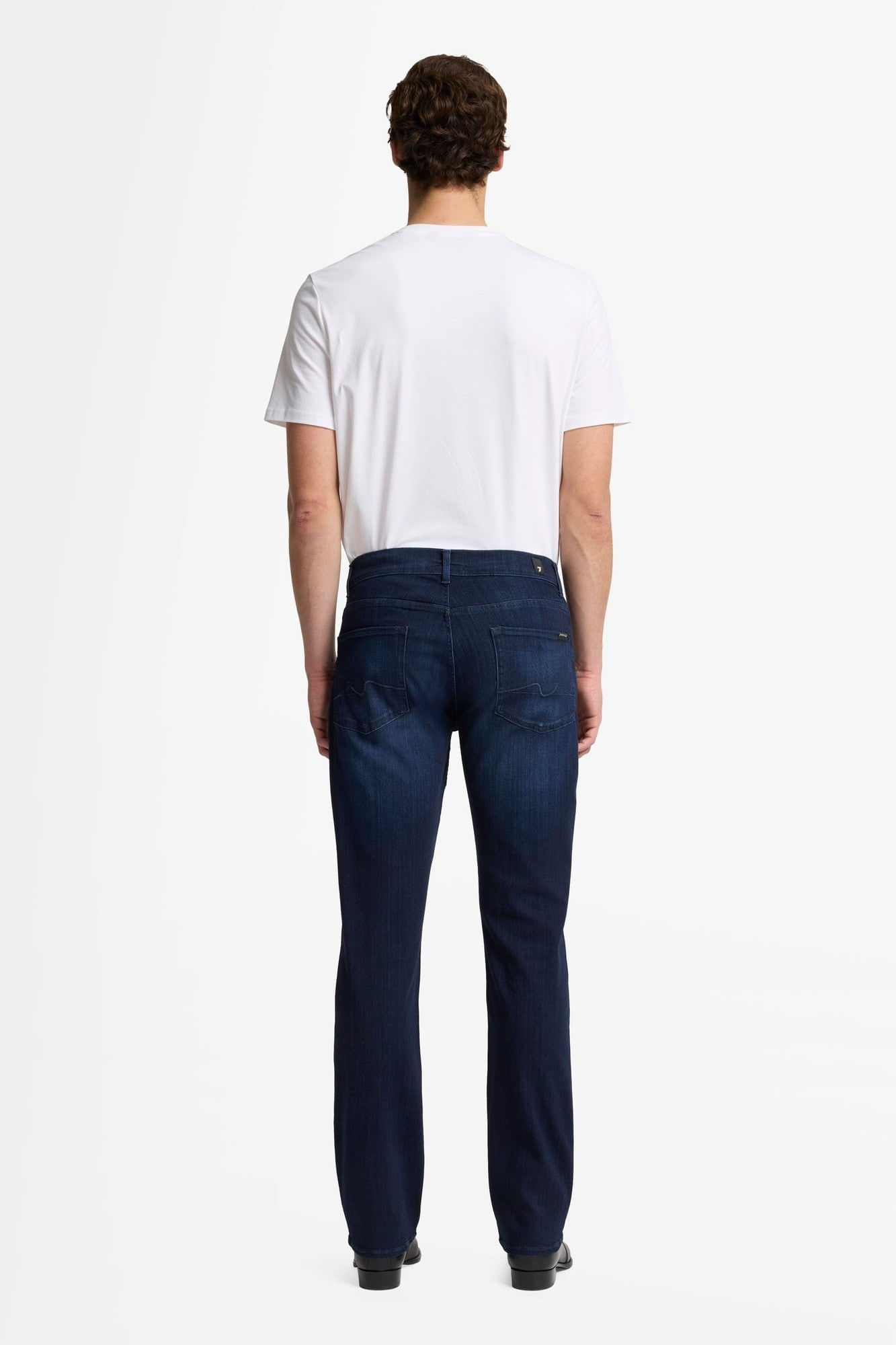 STANDARD IN LUXE PERFORMANCE DEEP BLUE