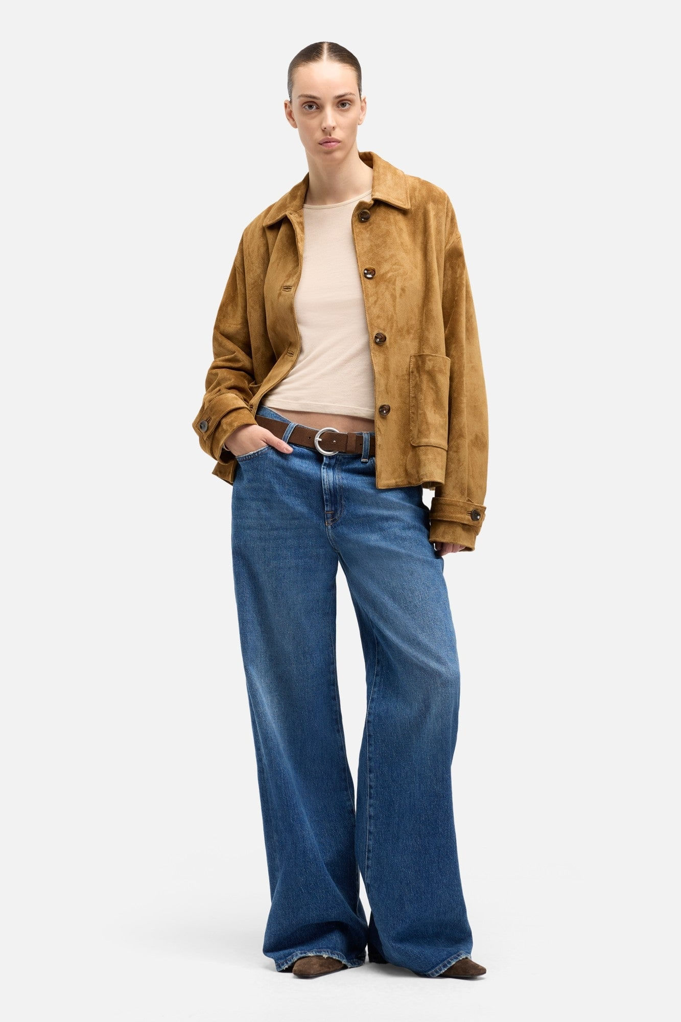 SUEDE CROPPED CHORE JACKET IN TOBACCO