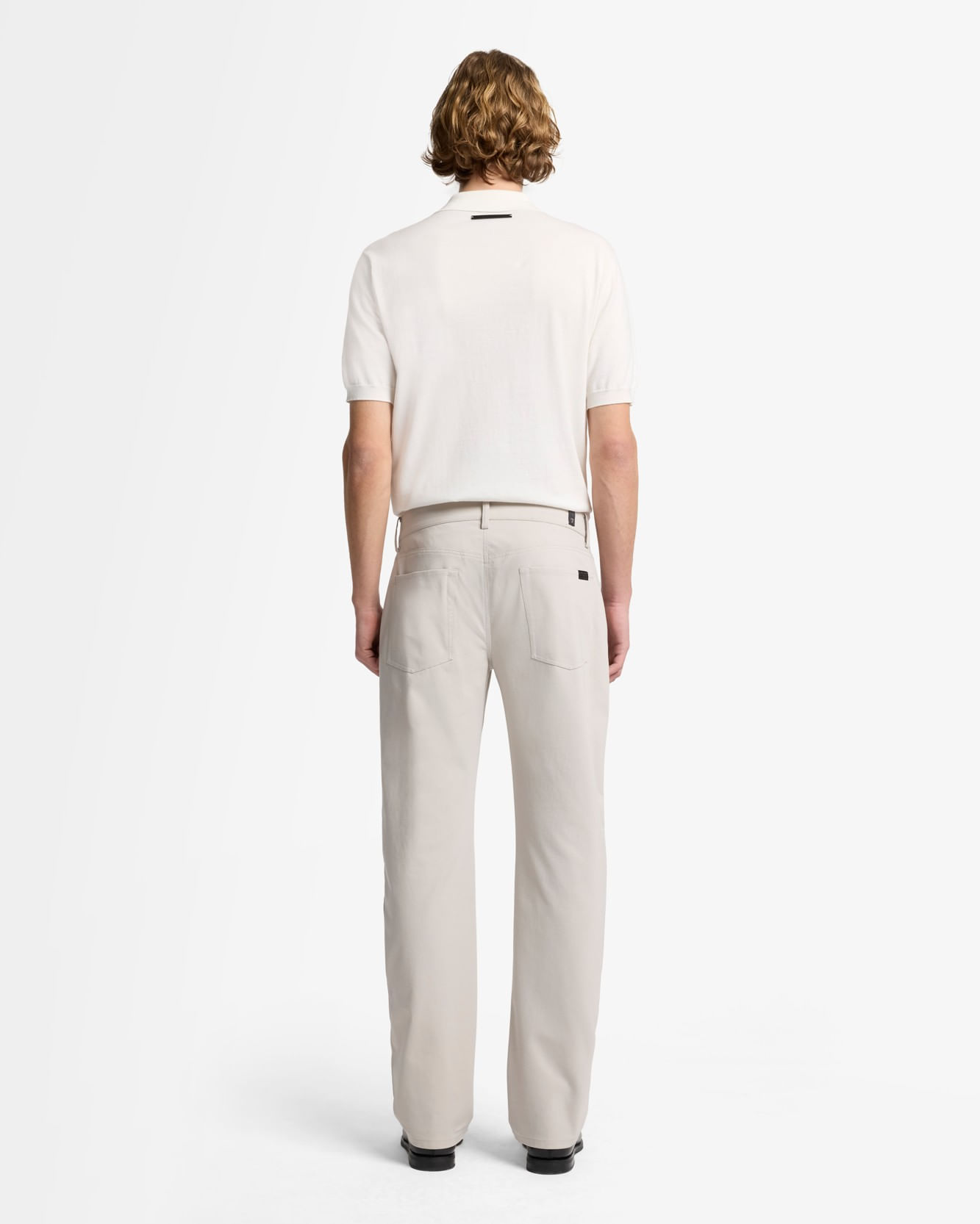 LUXE PERFORMANCE KNIT THE STRAIGHT IN STONE