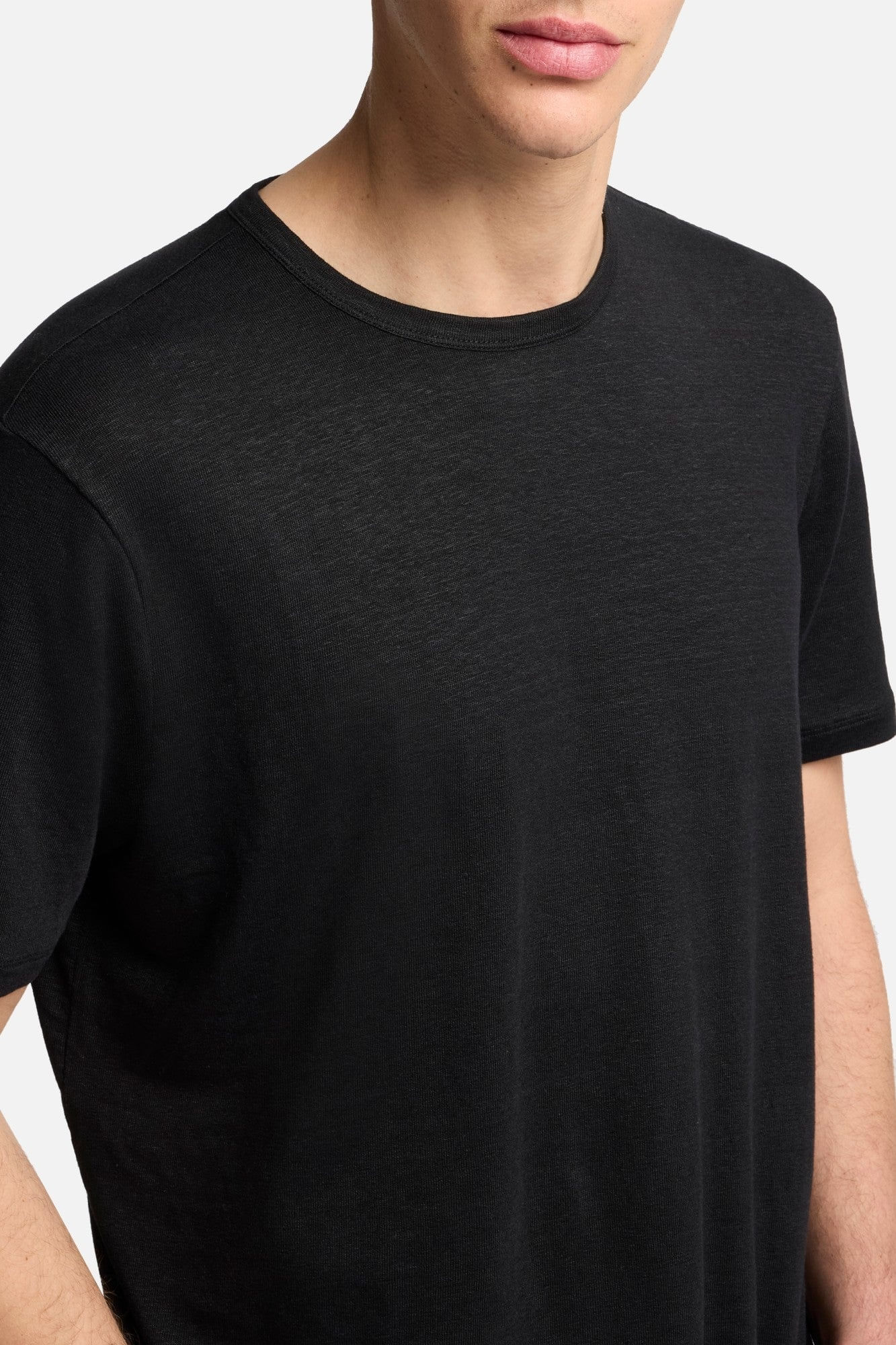 T-SHIRT LINEN BLACK