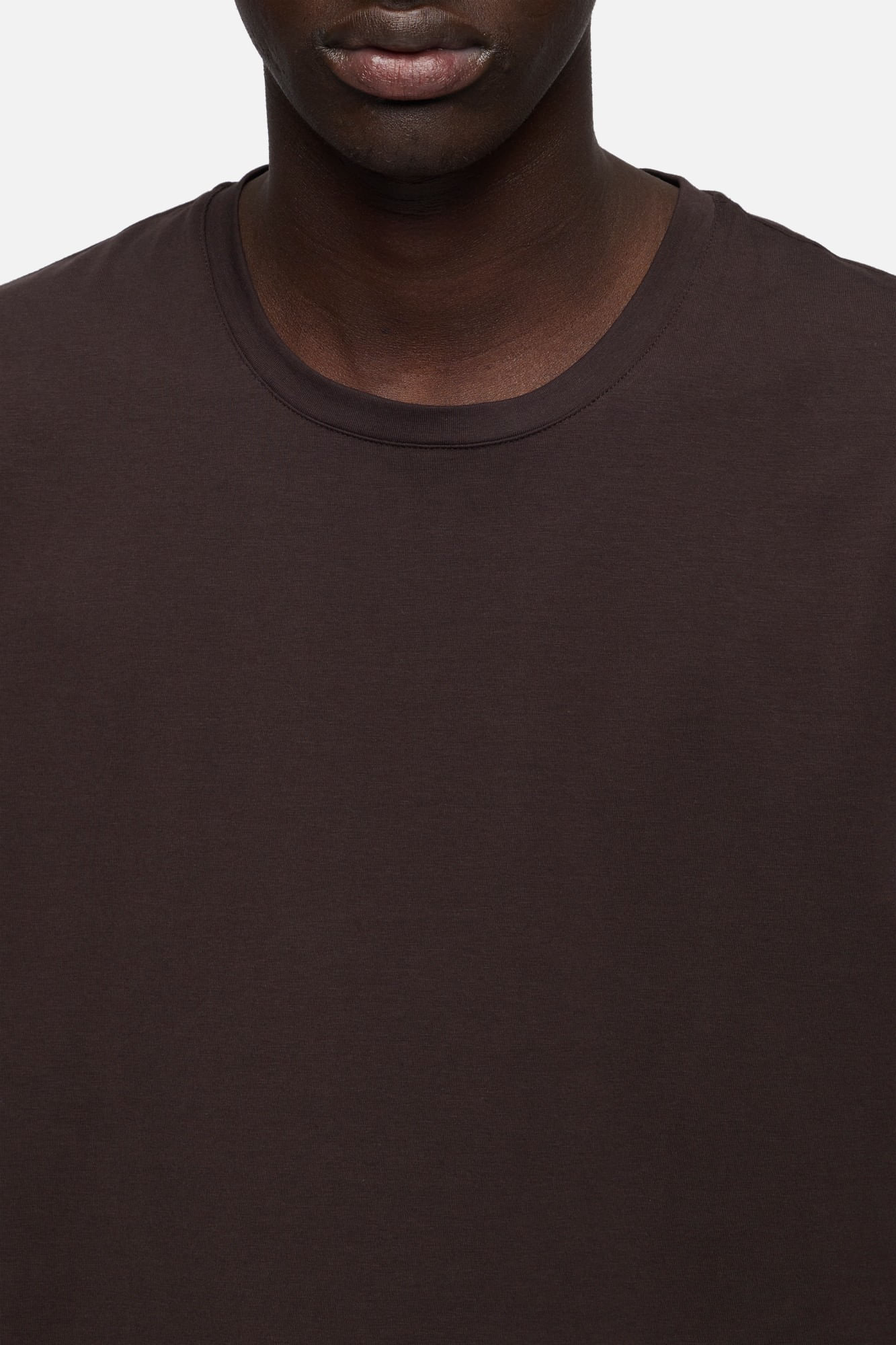 T-SHIRT LUXE PERFORMANCE ESPRESSO