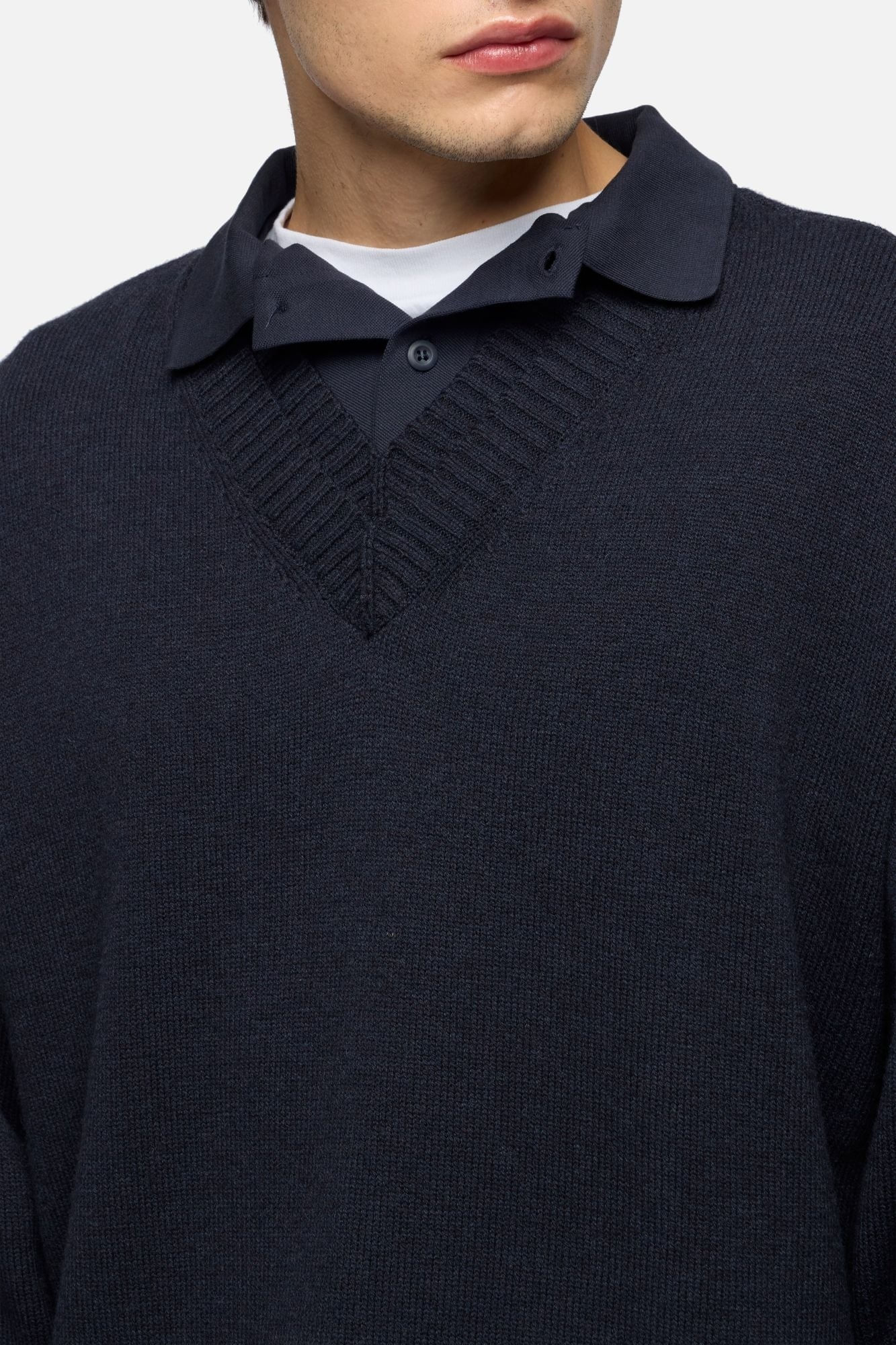 DOUBLE V-NECK SWEATER WOOL BLEND MID