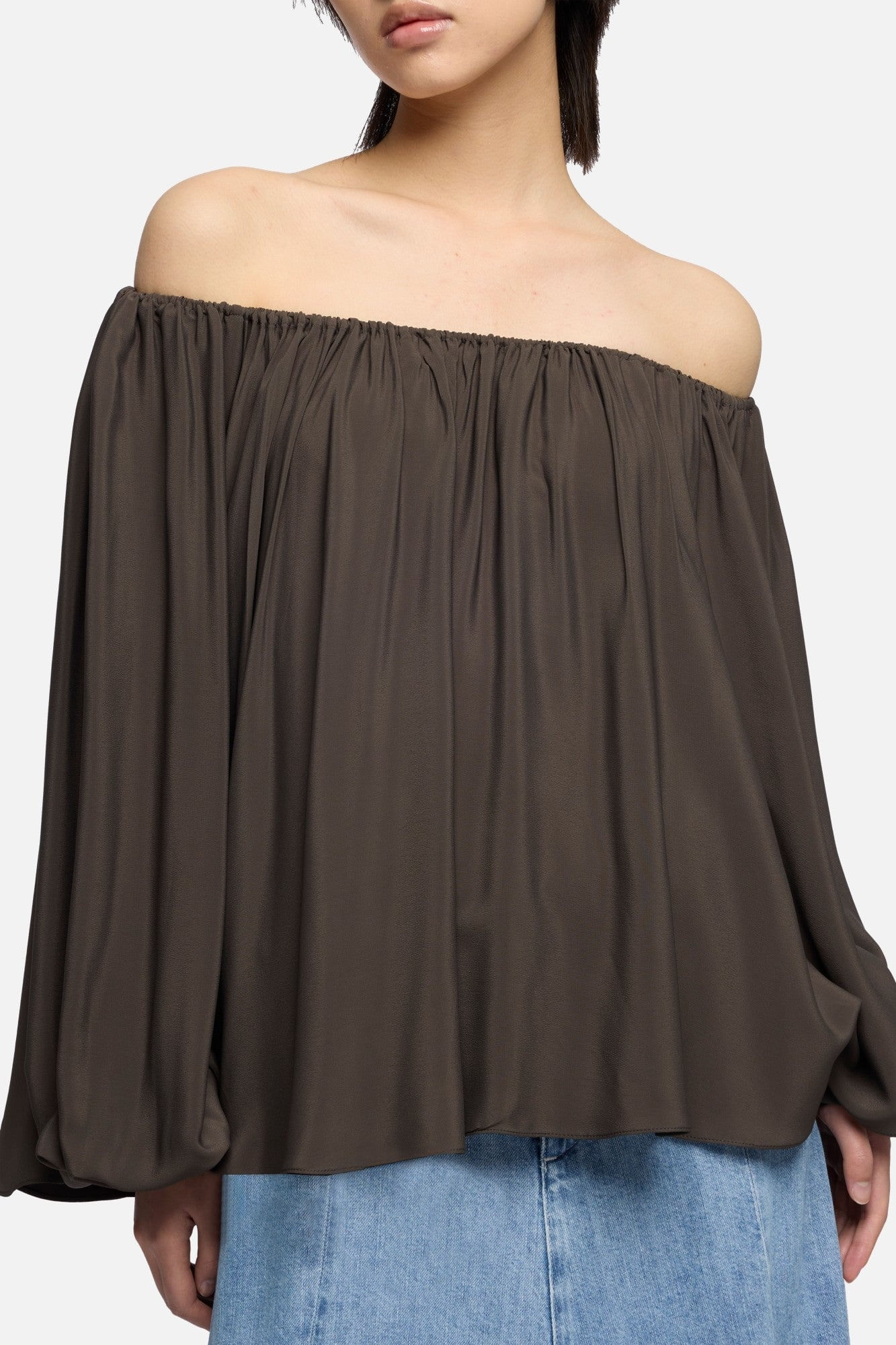 OFF SHOULDERS BLOUSE SILK BROWNIE