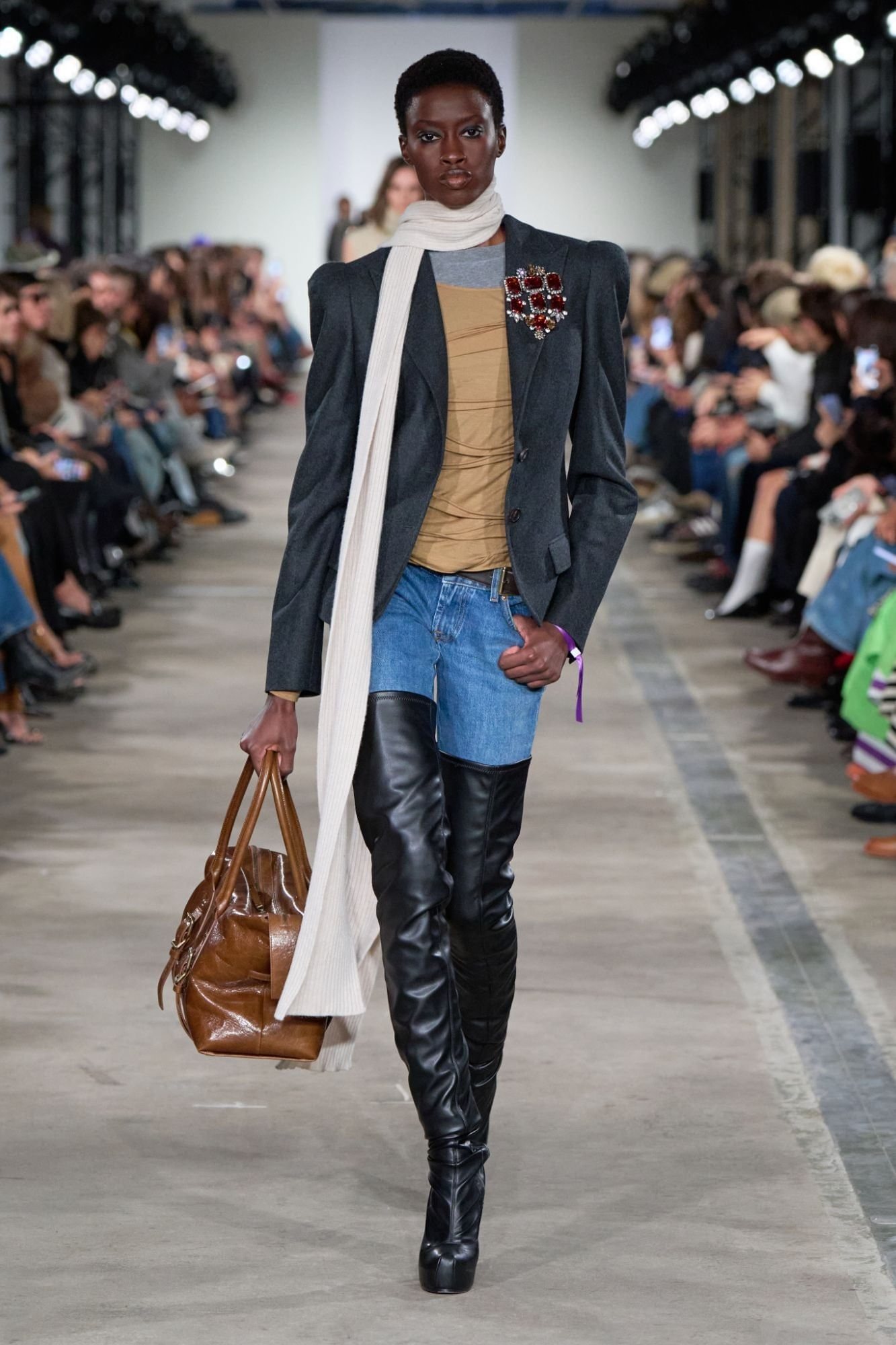 Y2K SKINNY IN DENIM MIDTOWN