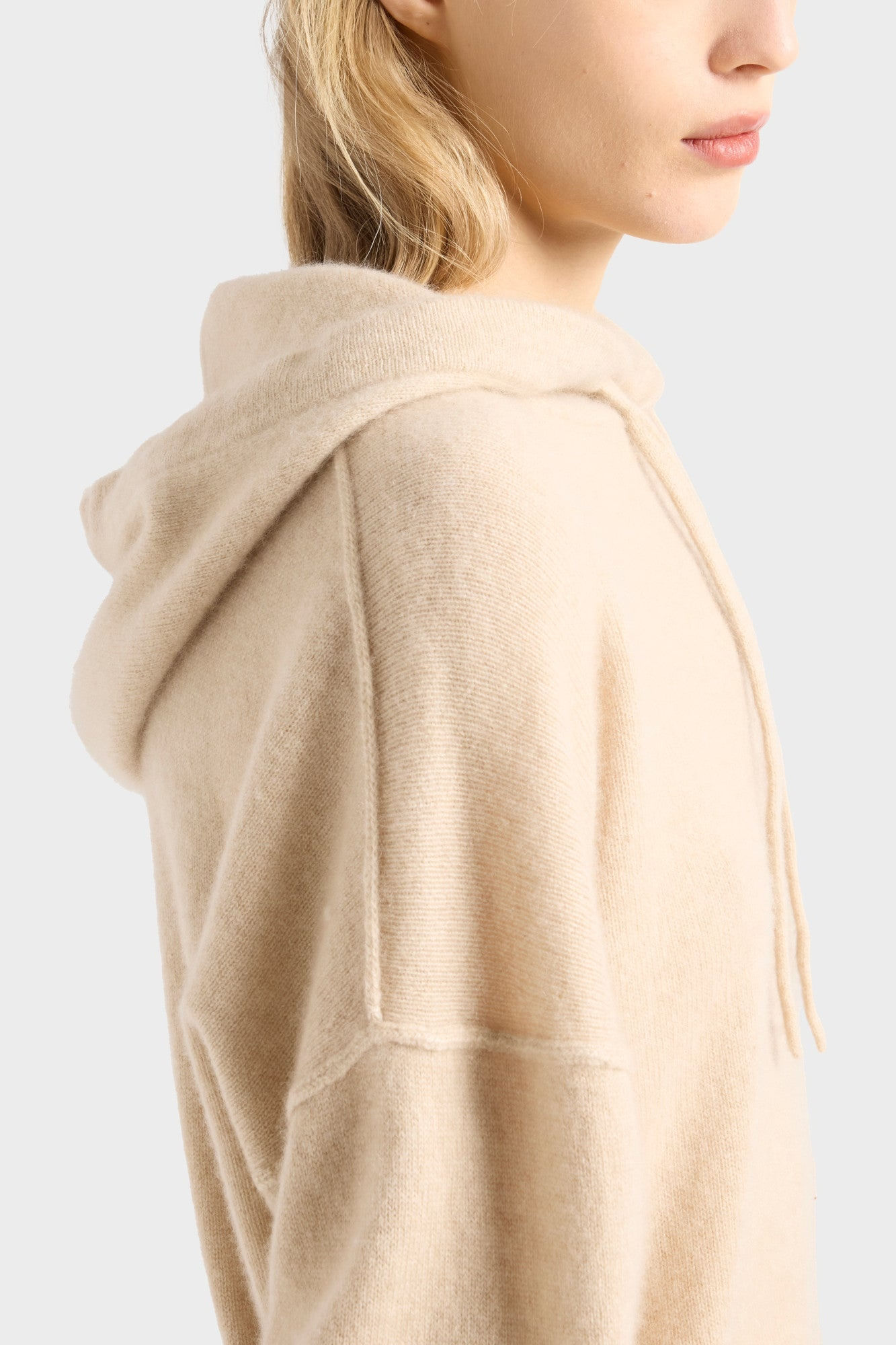HOODIE IN CASHMERE BIRCH